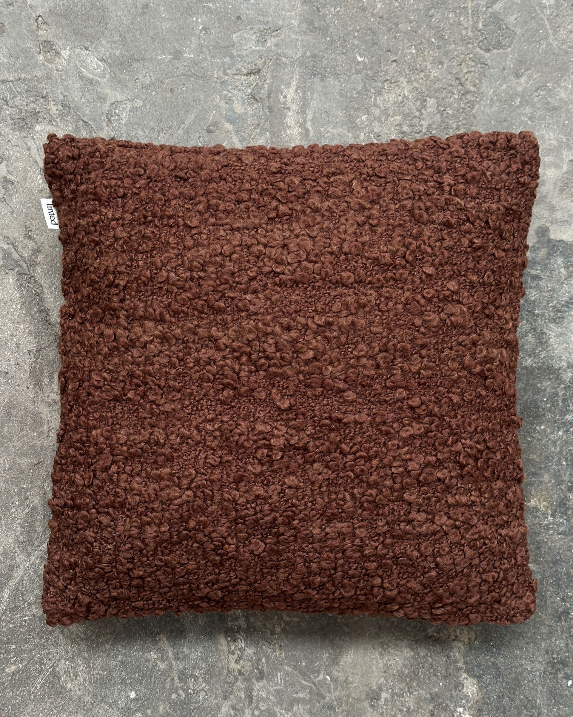 Levantin Cushion