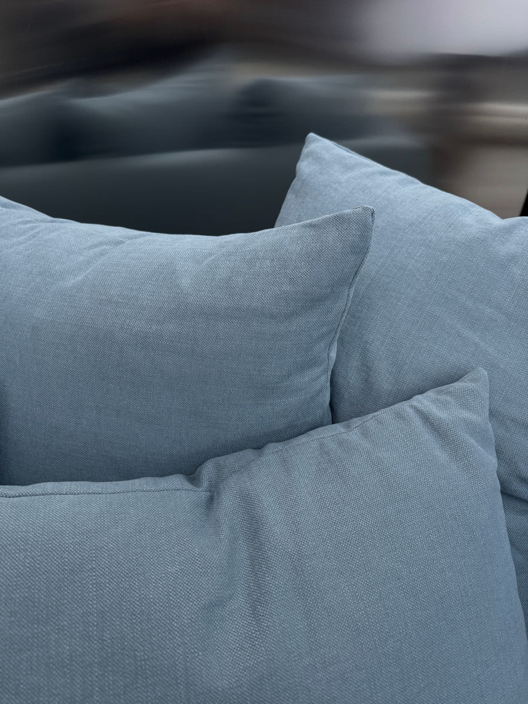 Cornell Sofa Light Blue